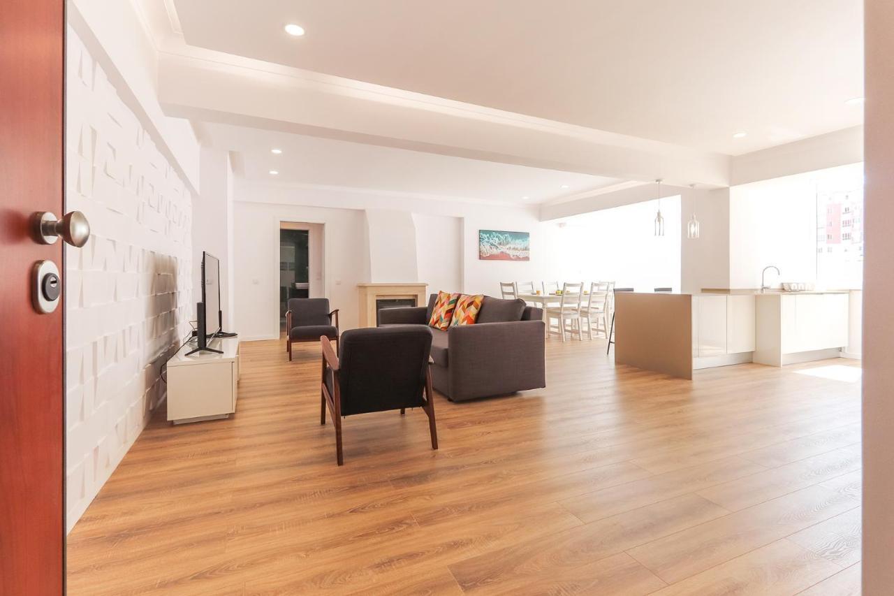 Vita Portucale ! Costa da Caparica Sunny Design Apartment Esterno foto