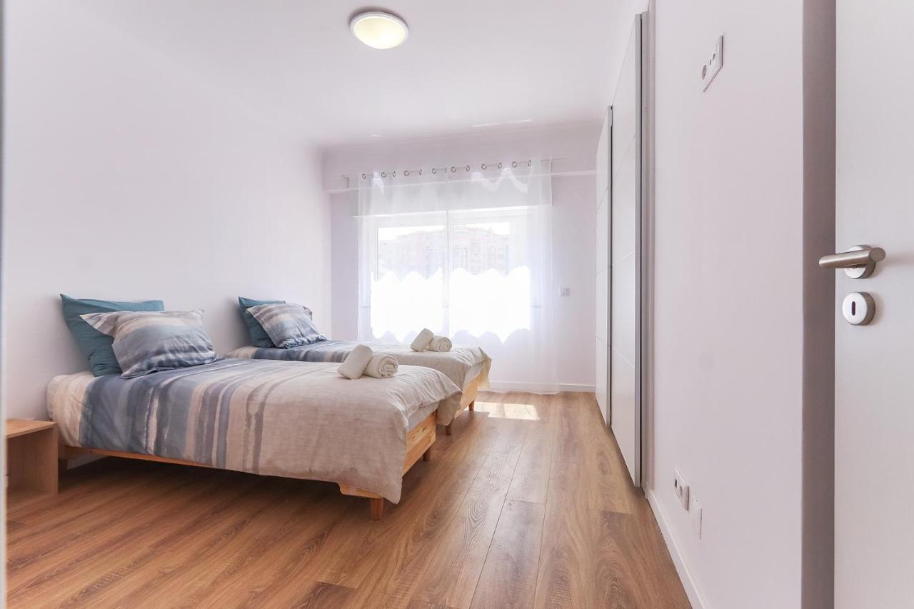 Vita Portucale ! Costa da Caparica Sunny Design Apartment Esterno foto